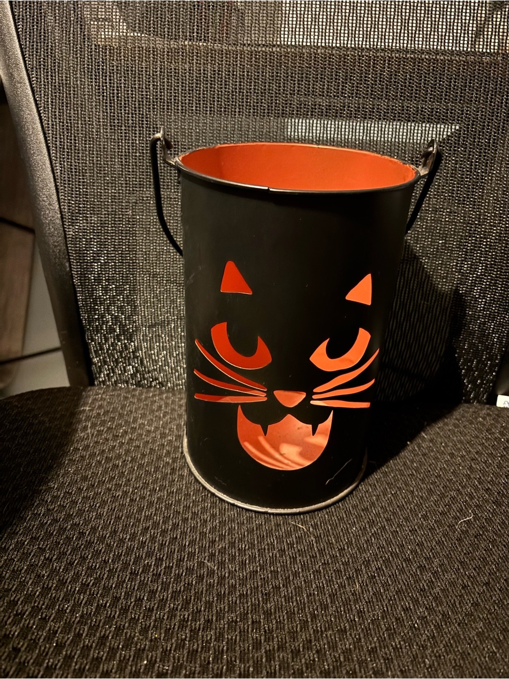 Black and Orange Cat Lantern Bucket